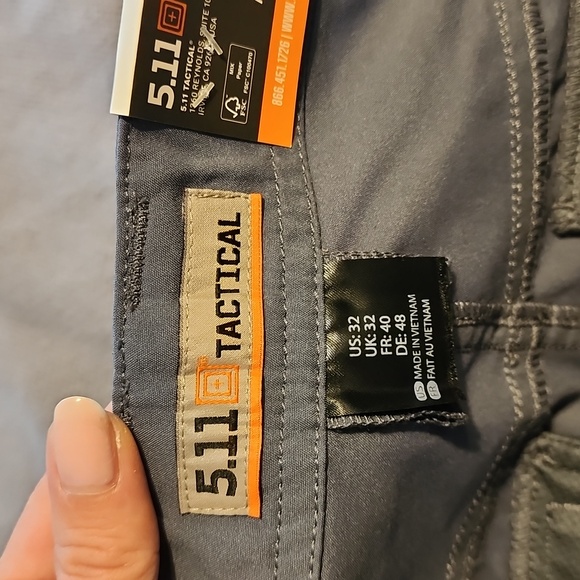5.11 Tactical Dart Shorts - Picture 3 of 6